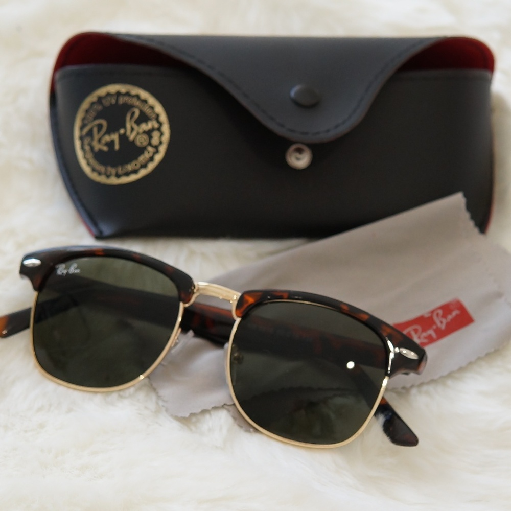 ❌SOLD❌ Ray-Ban Clubmaster Classic Sunglasses